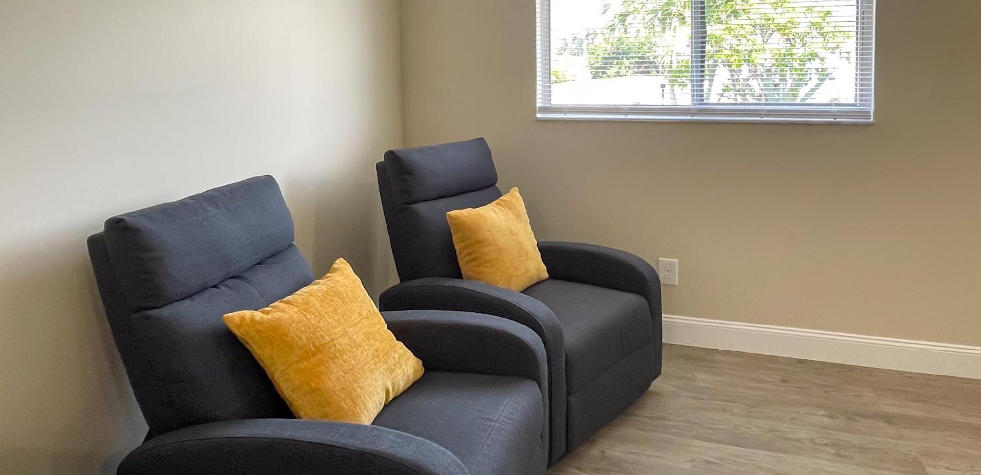 Lazy Cuckoo Inn - Sleek And Stylish Studio Apartments Fort Myers Beach Dış mekan fotoğraf