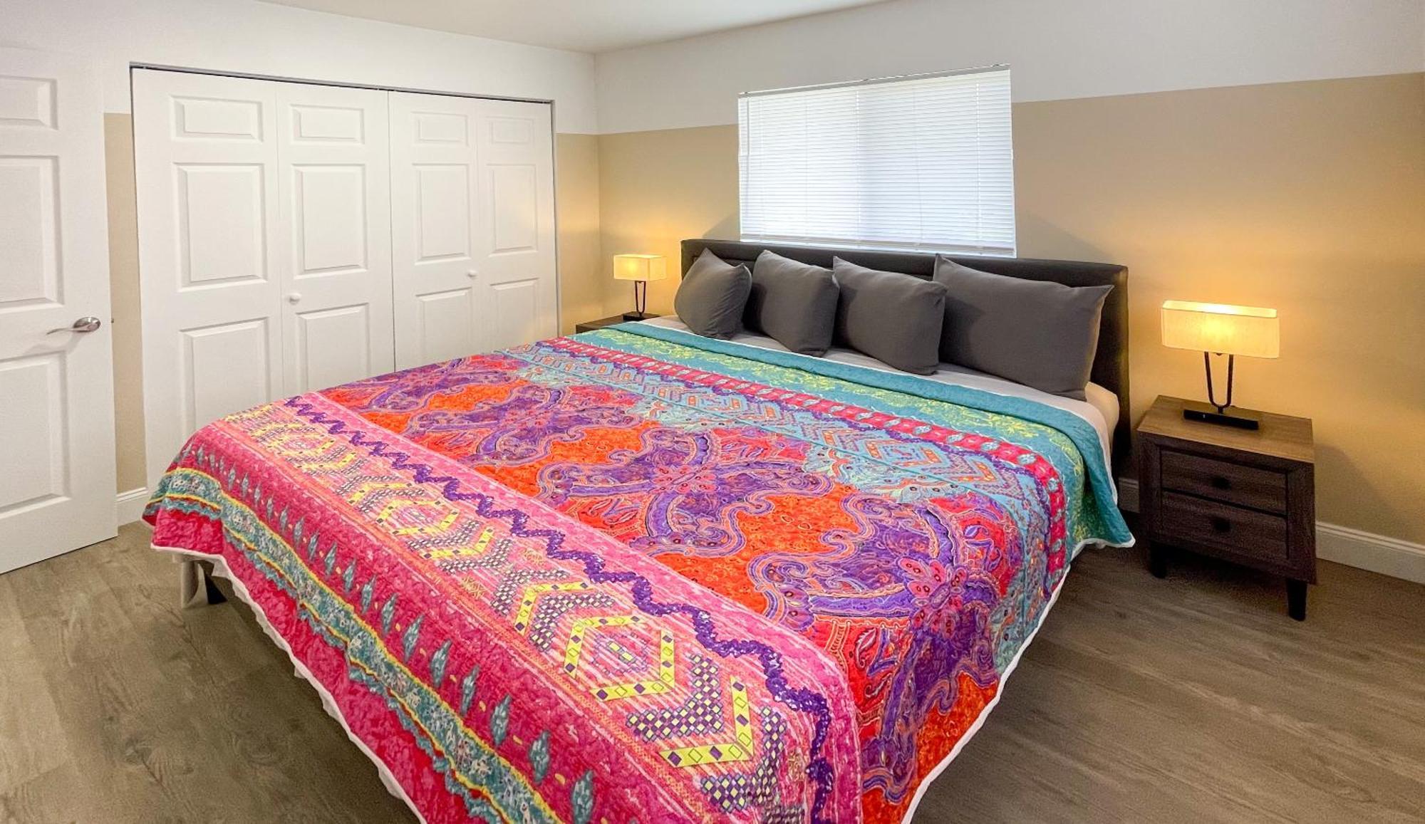 Lazy Cuckoo Inn - Sleek And Stylish Studio Apartments Fort Myers Beach Dış mekan fotoğraf